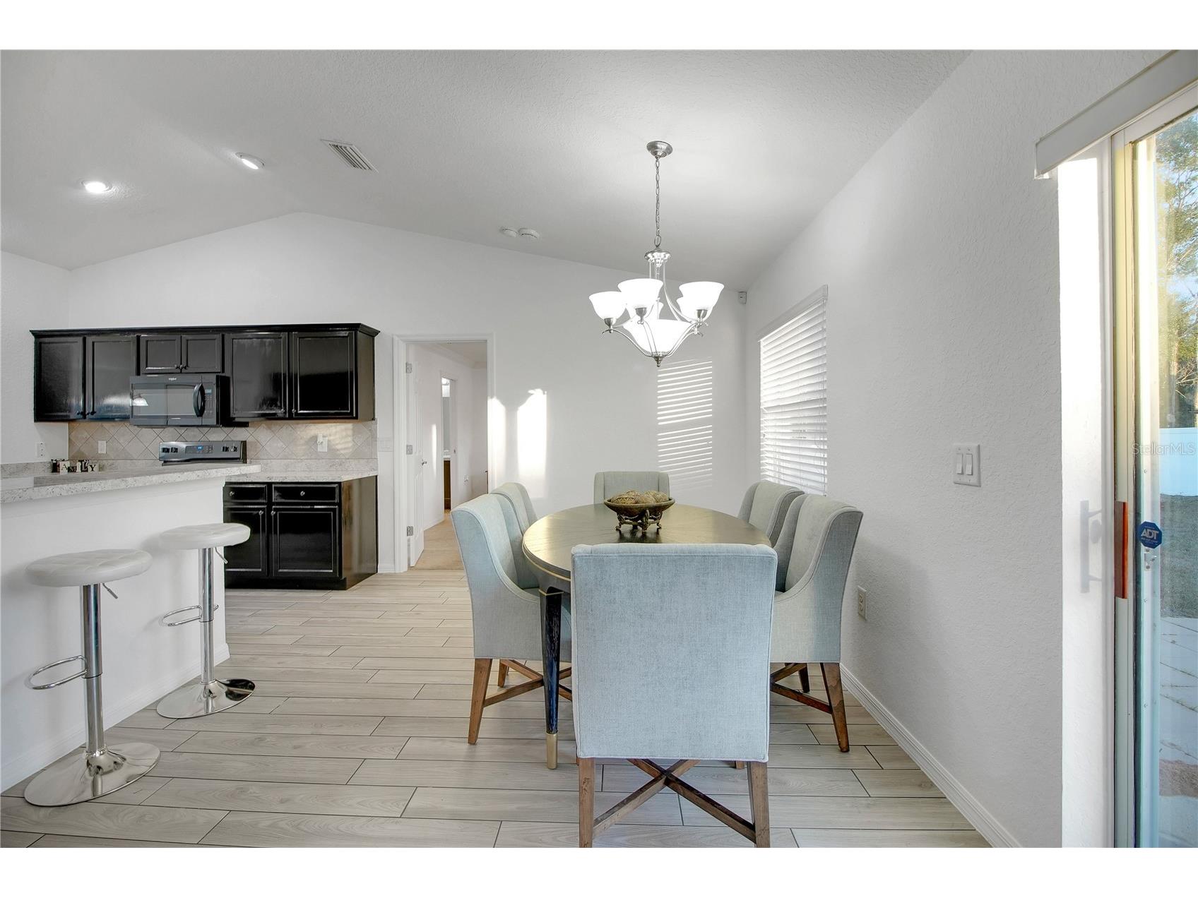 314 Stone Castle Loop Lady Lake FL 32159 G5106587 image11