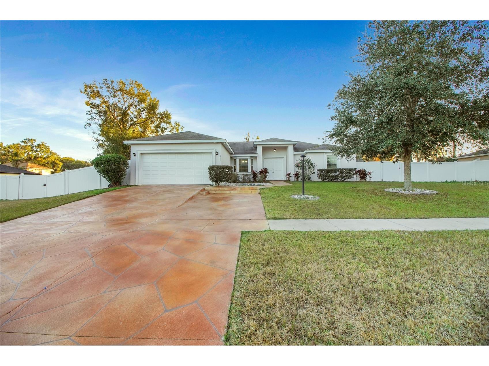 314 Stone Castle Loop Lady Lake FL 32159 G5106587 image4