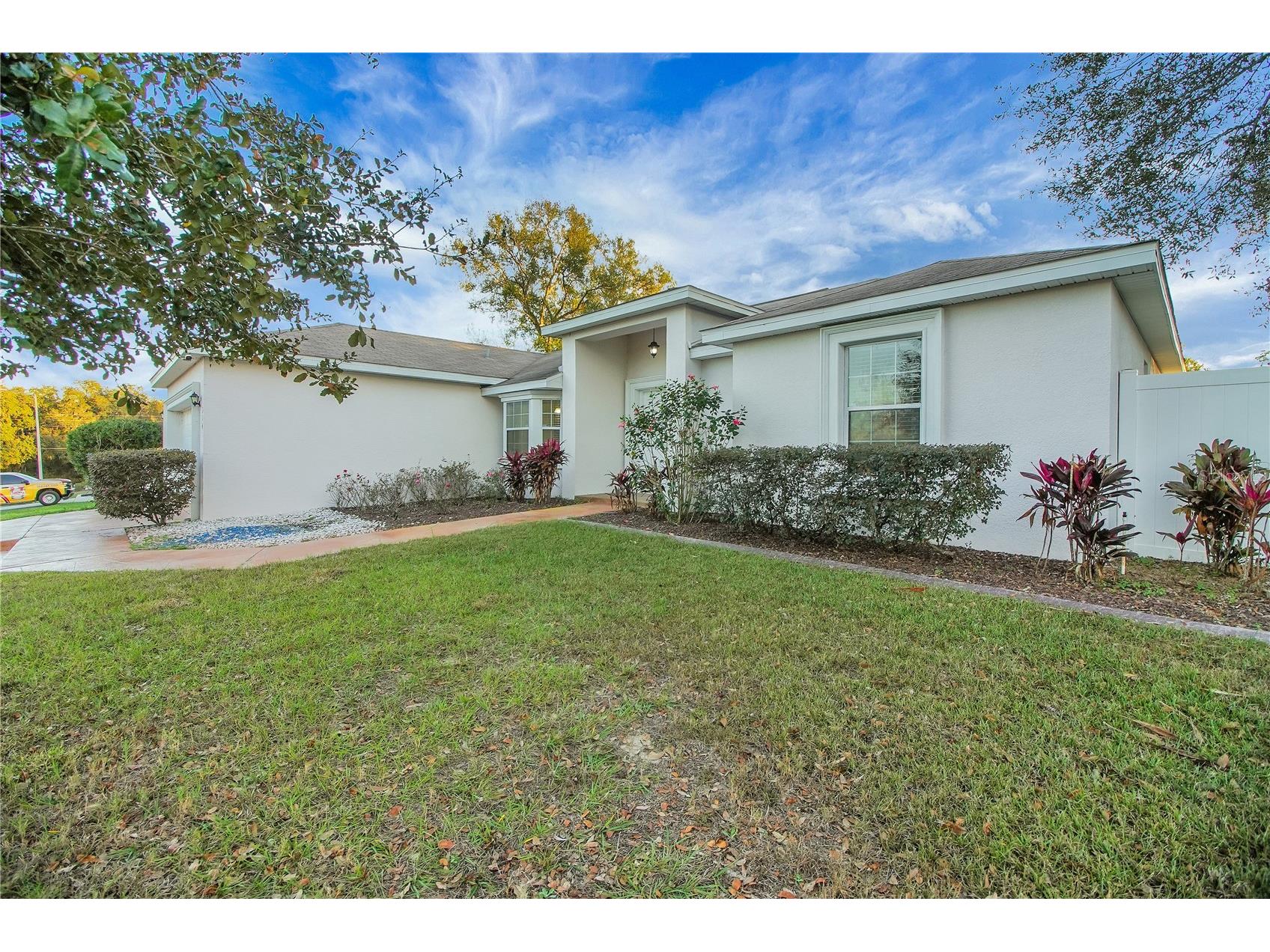 314 Stone Castle Loop Lady Lake FL 32159 G5106587 image5