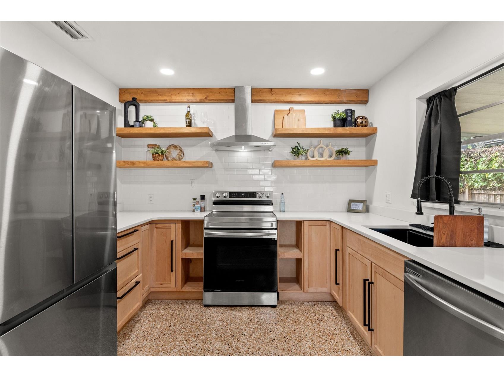 314 W Alva Street Tampa FL 33603 TB8462492 image7