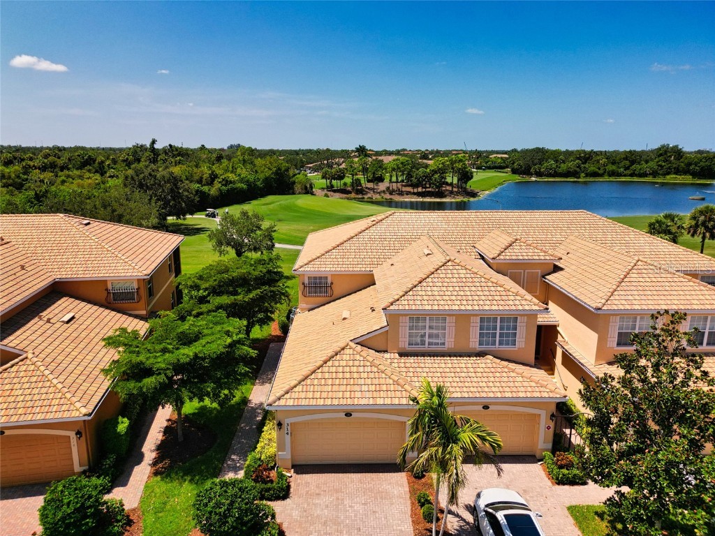 314 Winding Brook Lane #101 Bradenton FL 34212 A4581038 image1