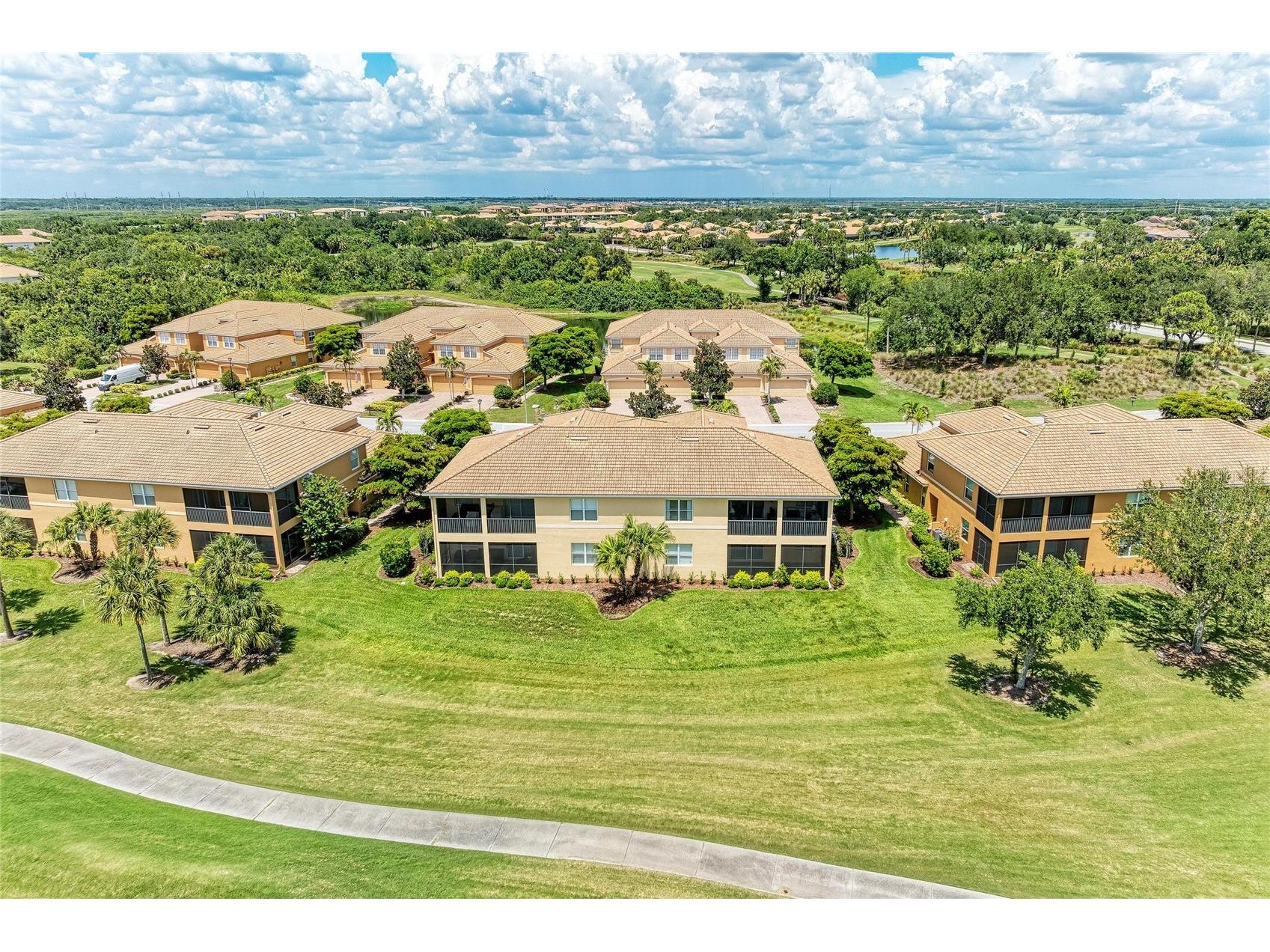 314 Winding Brook Lane #102 Bradenton FL 34212 A4698411 image42