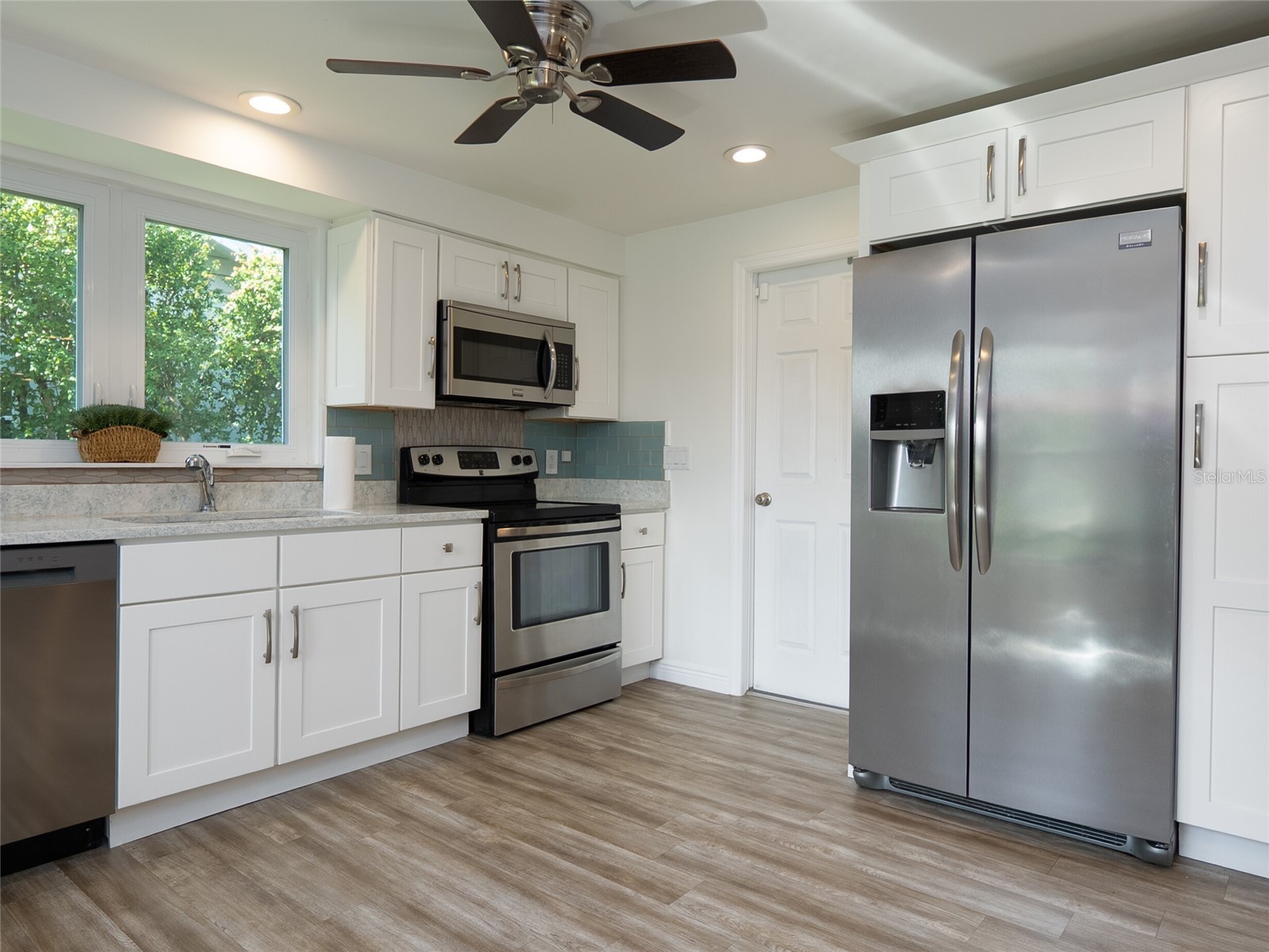3140 Bay Shore Road Sarasota FL 34234 A4692259 image13
