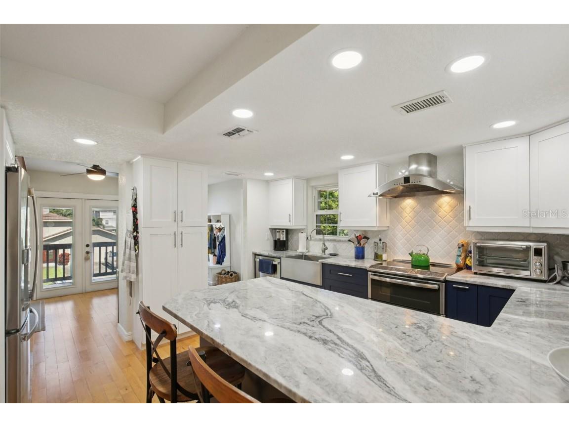 3140 N Canal Drive Palm Harbor FL 34684 - LAKE TARPON TB8441633 image4