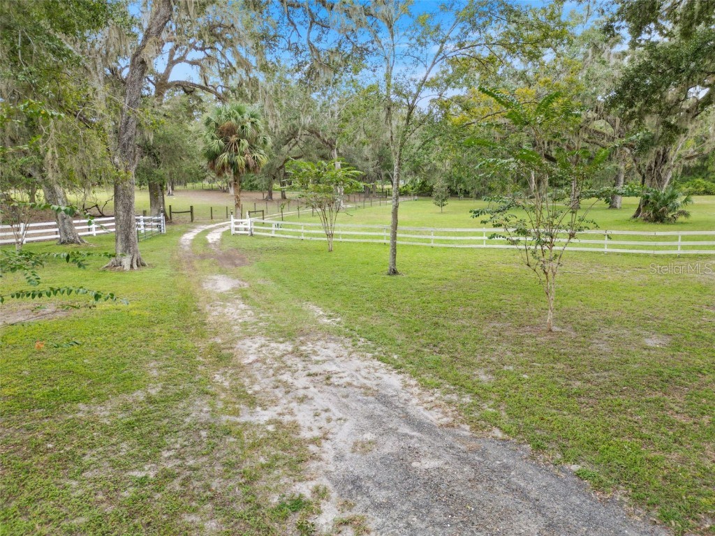 3140 SE 23rd Place Sumterville FL 33585 G5103562 image6