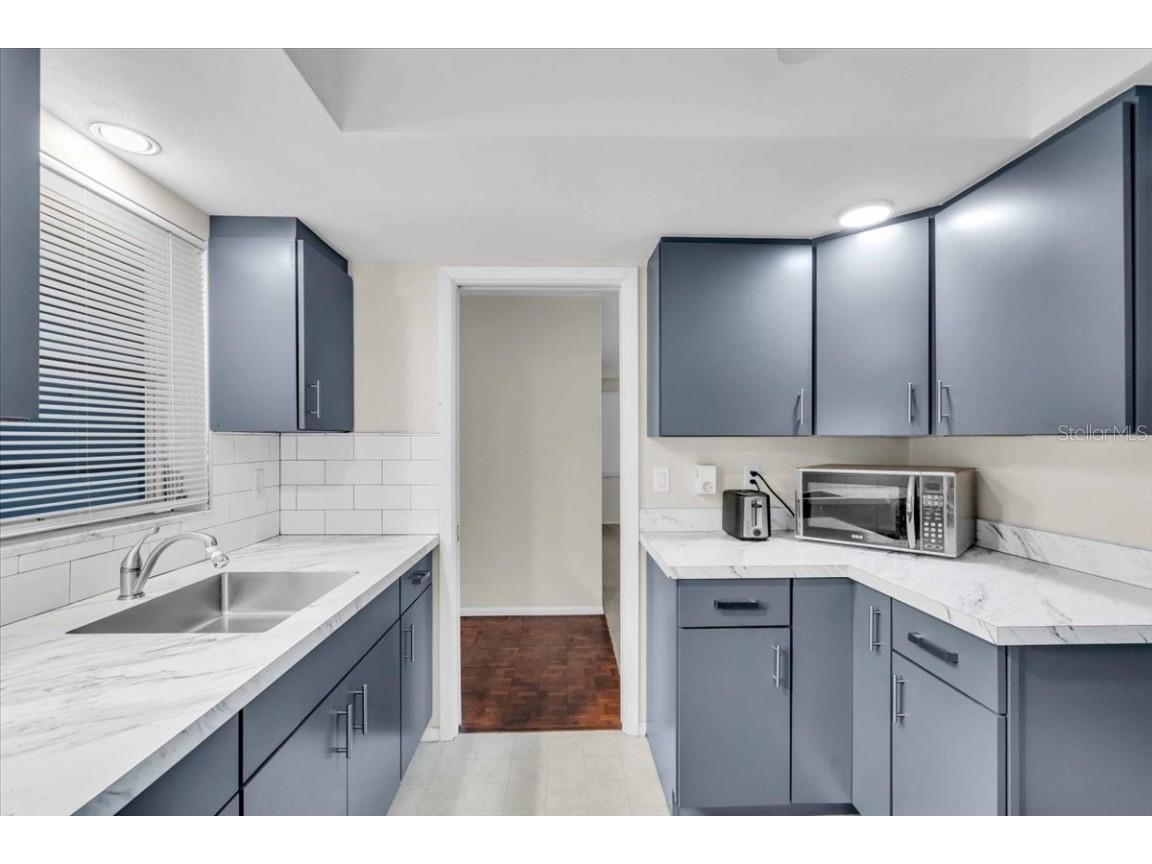 3140 Village Green Drive #1119 Sarasota FL 34239 A4672612 image16