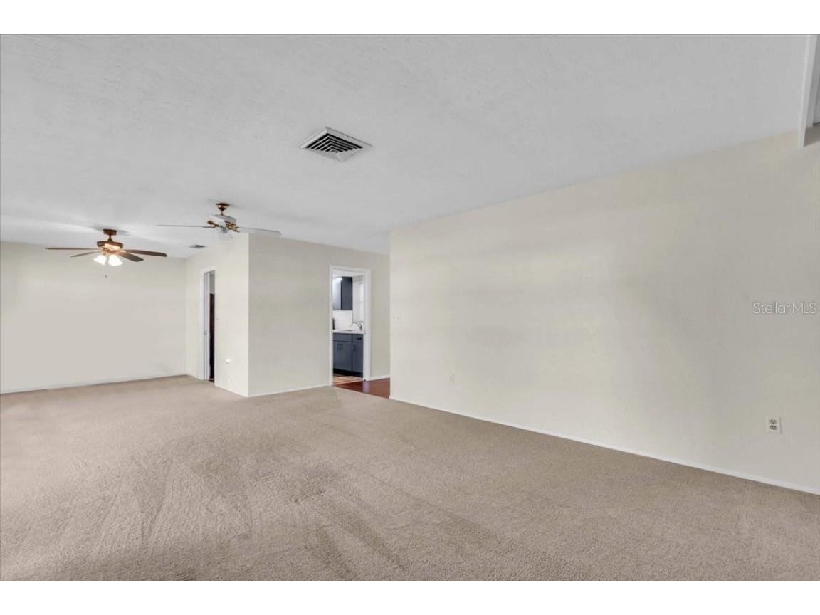 3140 Village Green Drive #1119 Sarasota FL 34239 A4672612 image6