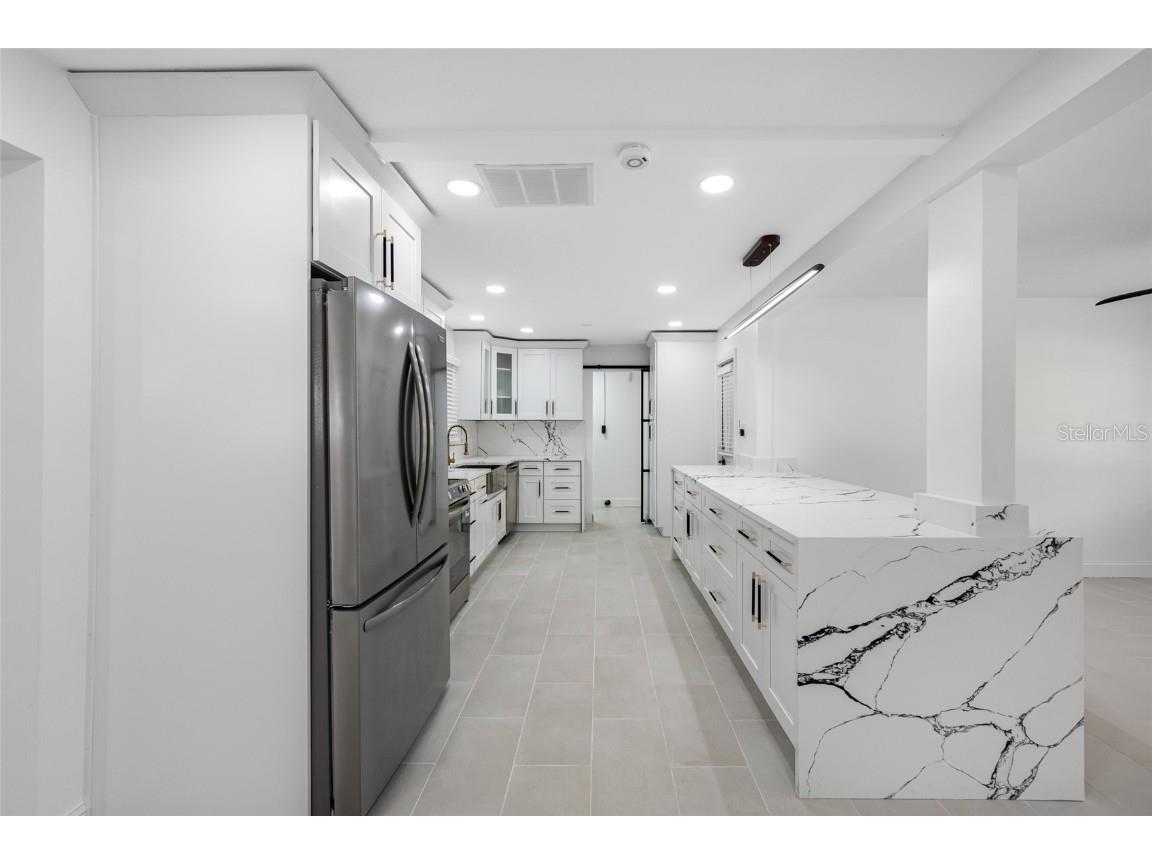 3141 Alta Vista Street Sarasota FL 34237 TB8438196 image15