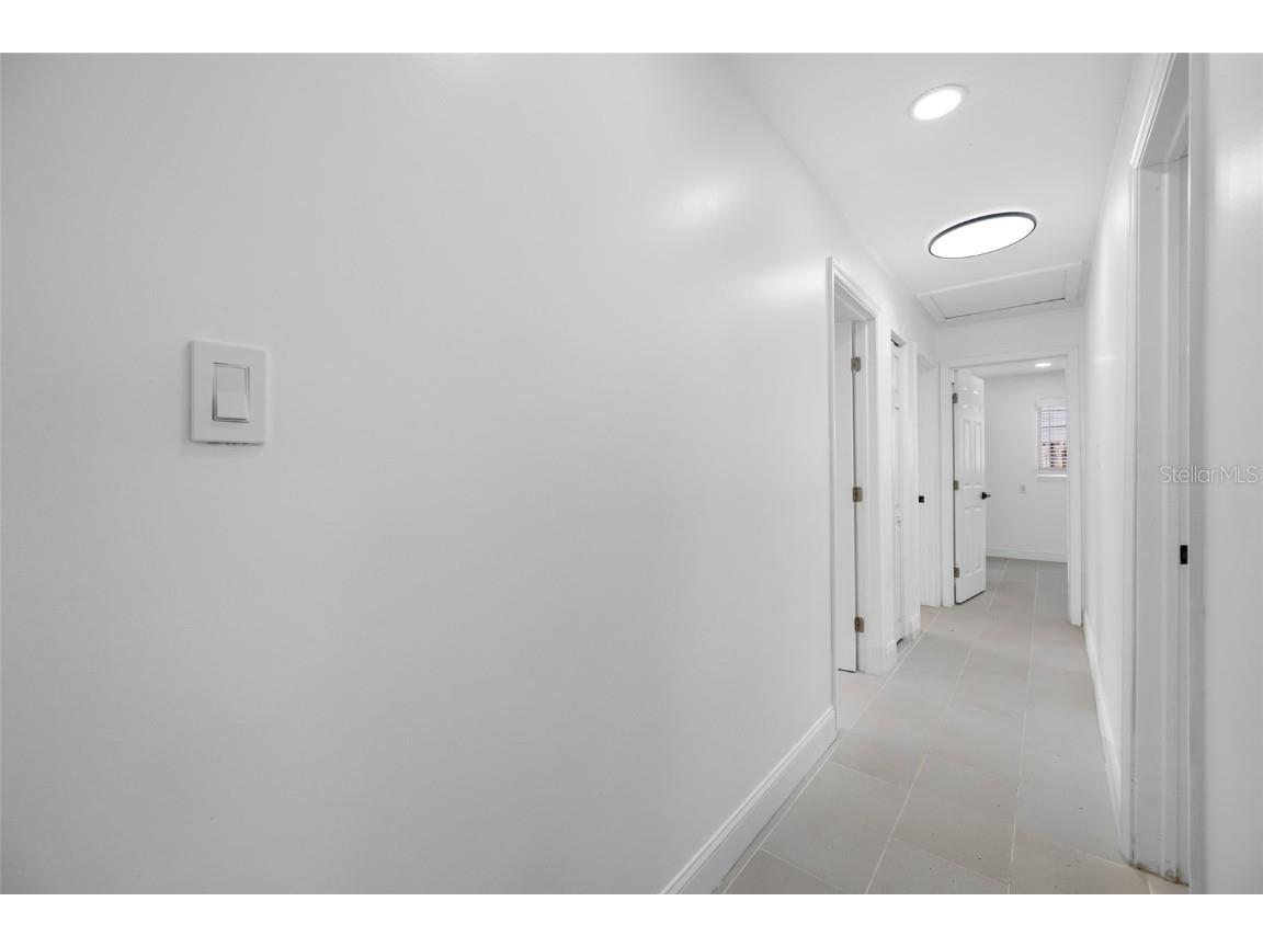 3141 Alta Vista Street Sarasota FL 34237 TB8438196 image20