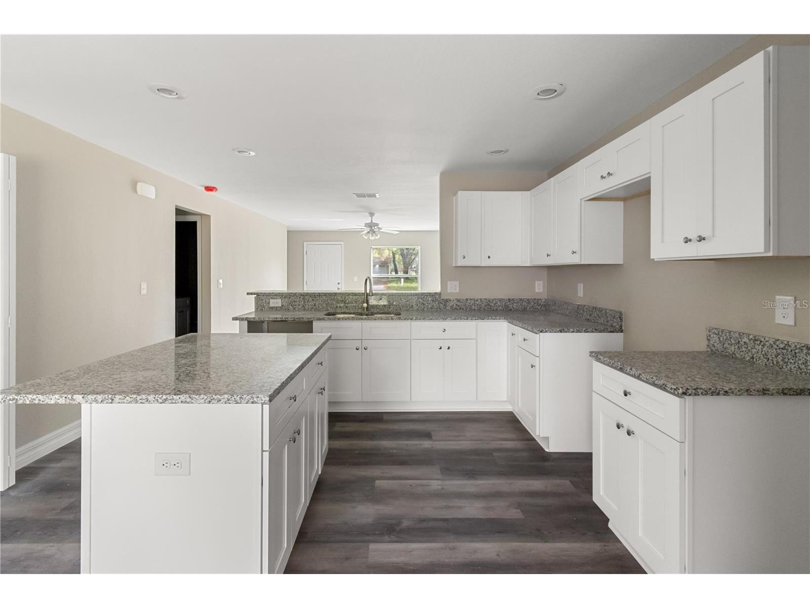 3141 Crystal Hills Loop S Lakeland FL 33801 L4959289 image5