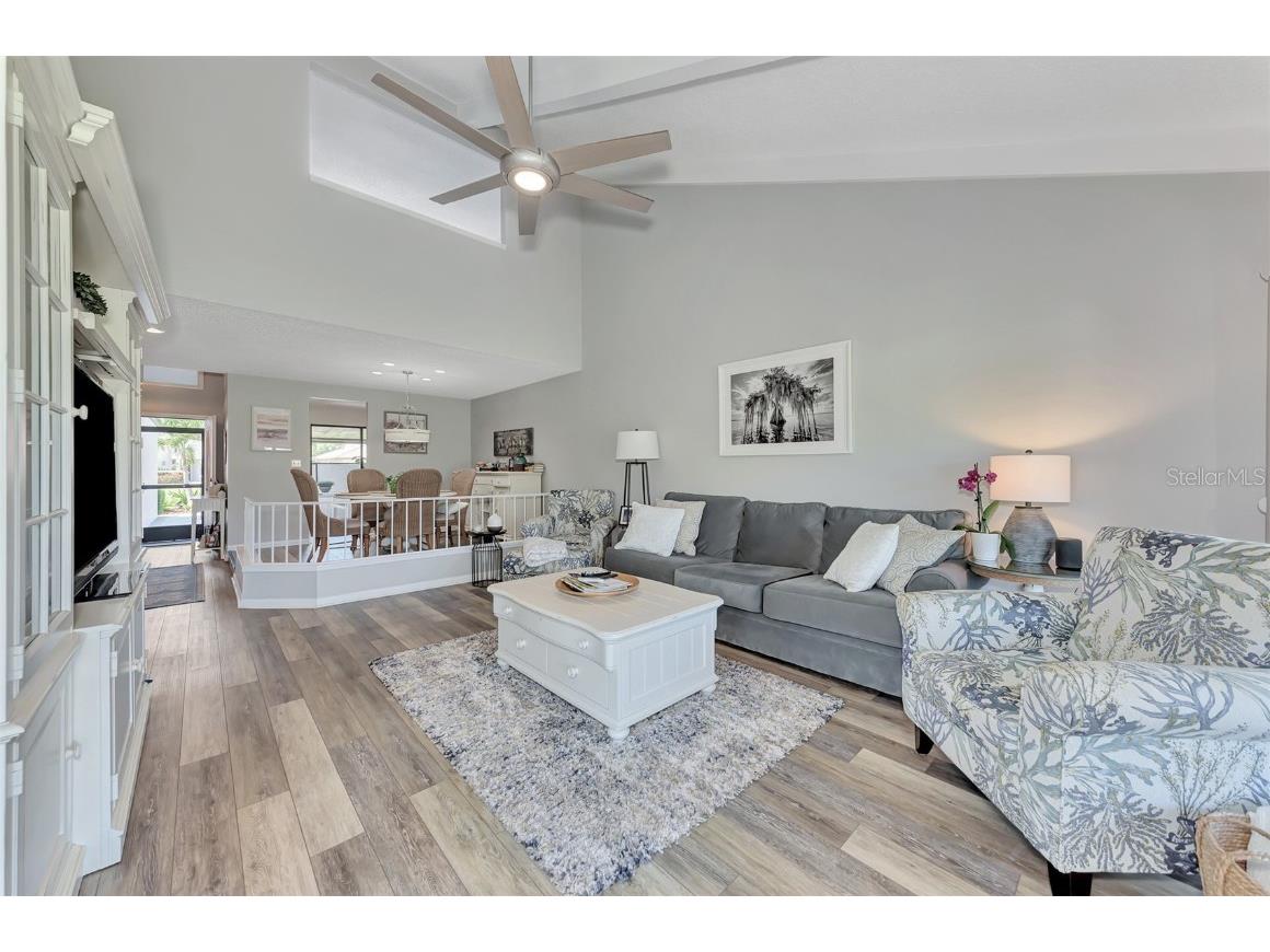 3141 Heatherwood Lane Sarasota FL 34235 A4669118 image13