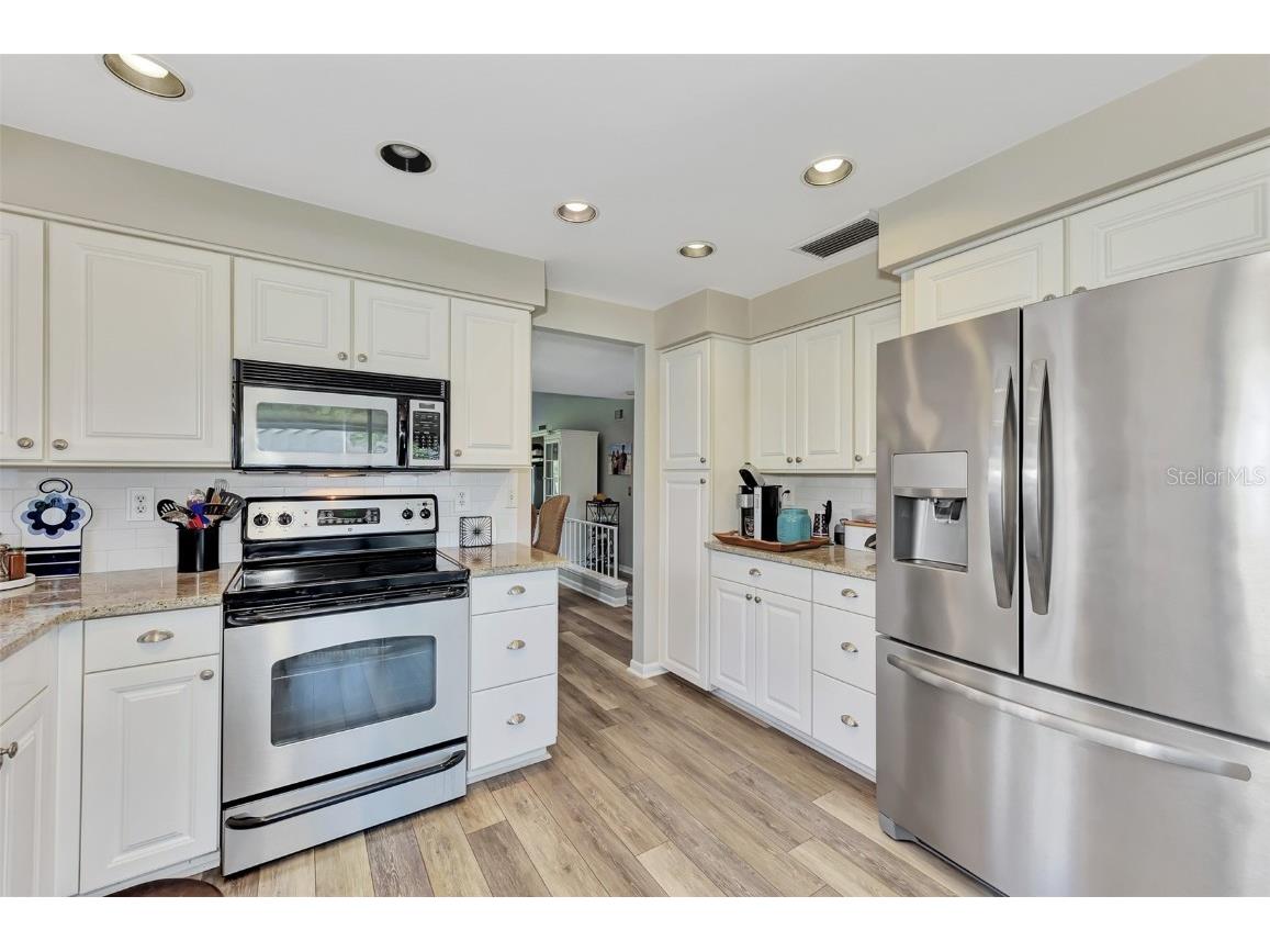 3141 Heatherwood Lane Sarasota FL 34235 A4669118 image21