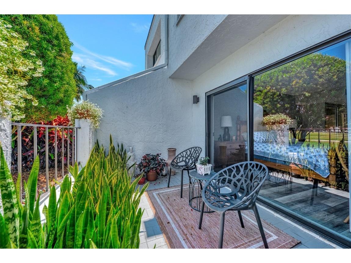 3141 Heatherwood Lane Sarasota FL 34235 A4669118 image41