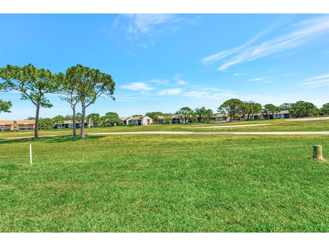 3141 Heatherwood Lane Sarasota FL 34235 A4669118 image46