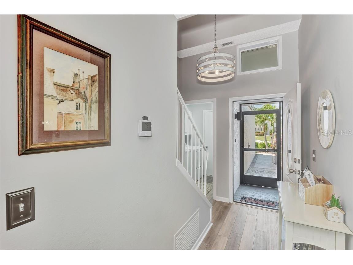 3141 Heatherwood Lane Sarasota FL 34235 A4669118 image6