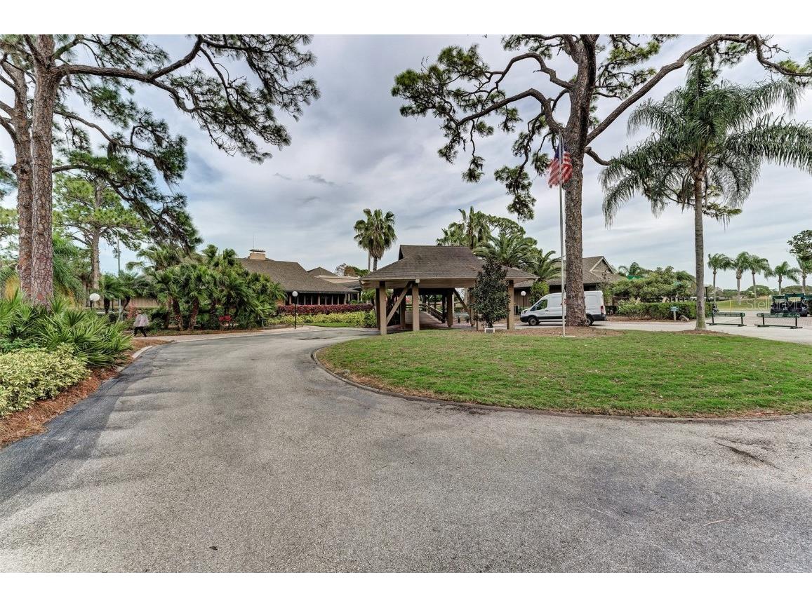 3141 Heatherwood Lane Sarasota FL 34235 A4669118 image86