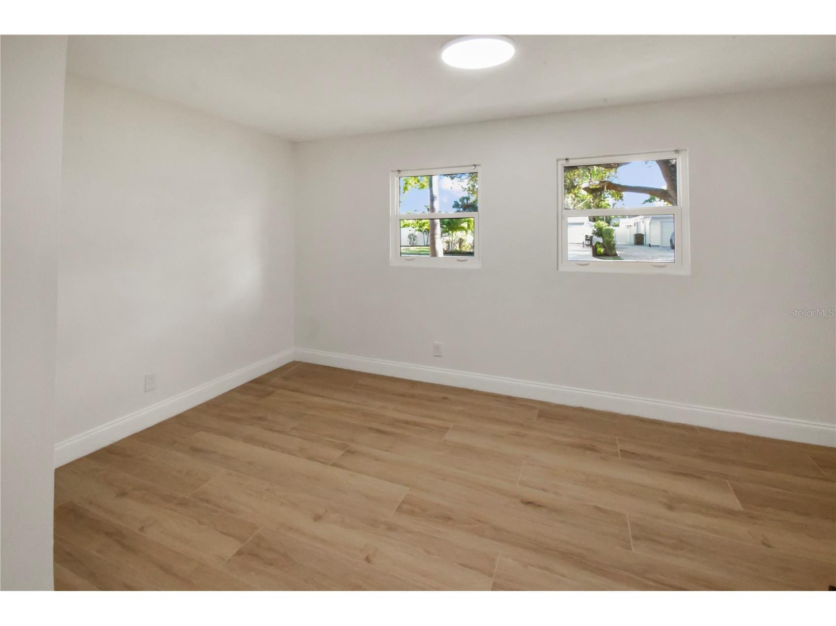 3141 Irving Street Sarasota FL 34237 A4686118 image10