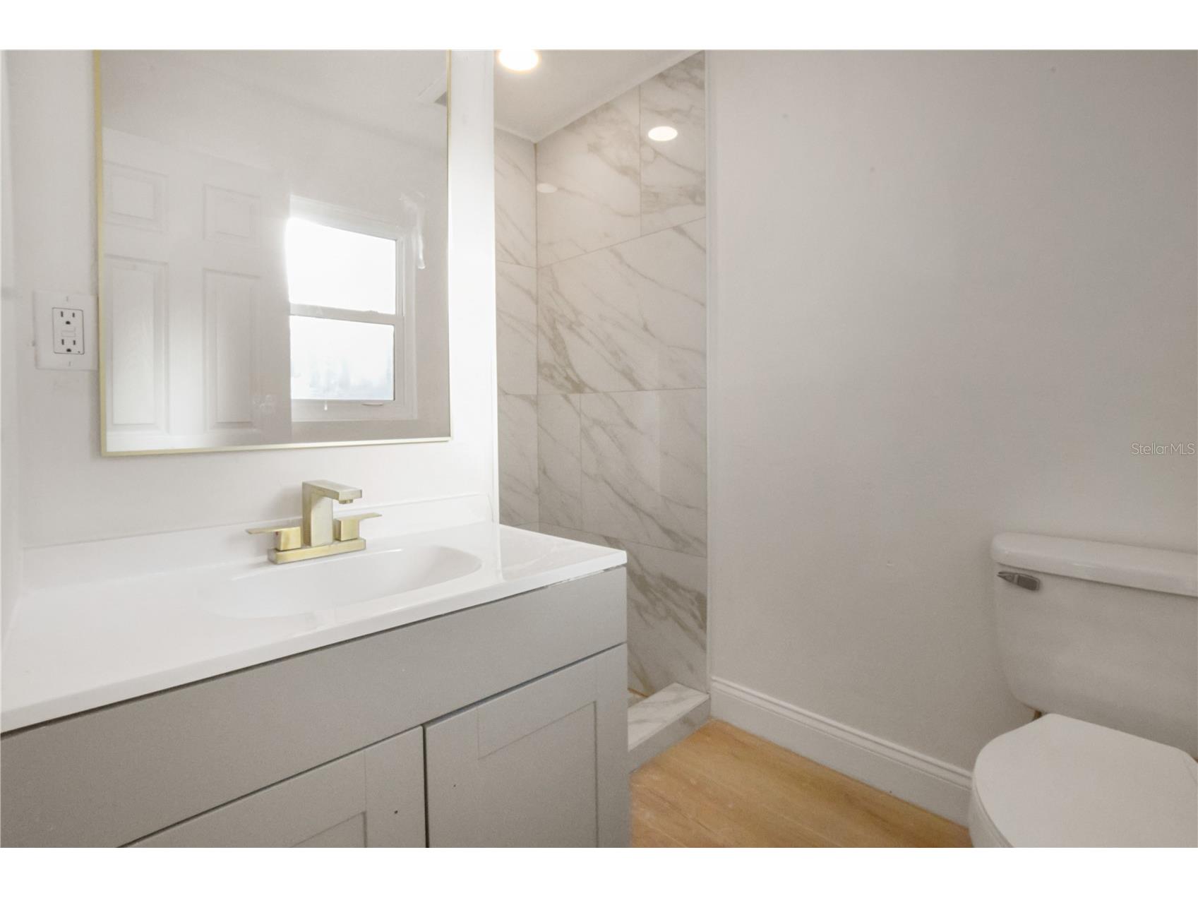 3141 Irving Street Sarasota FL 34237 A4686118 image14