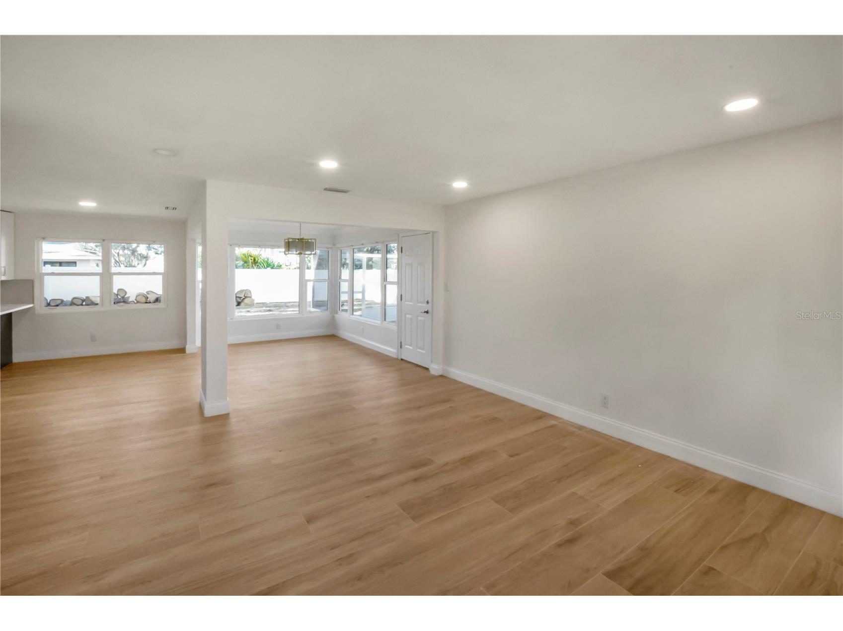 3141 Irving Street Sarasota FL 34237 A4686118 image4