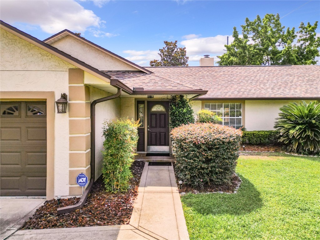 3141 Lake George Cove Drive Orlando FL 32812 O6211611 image1