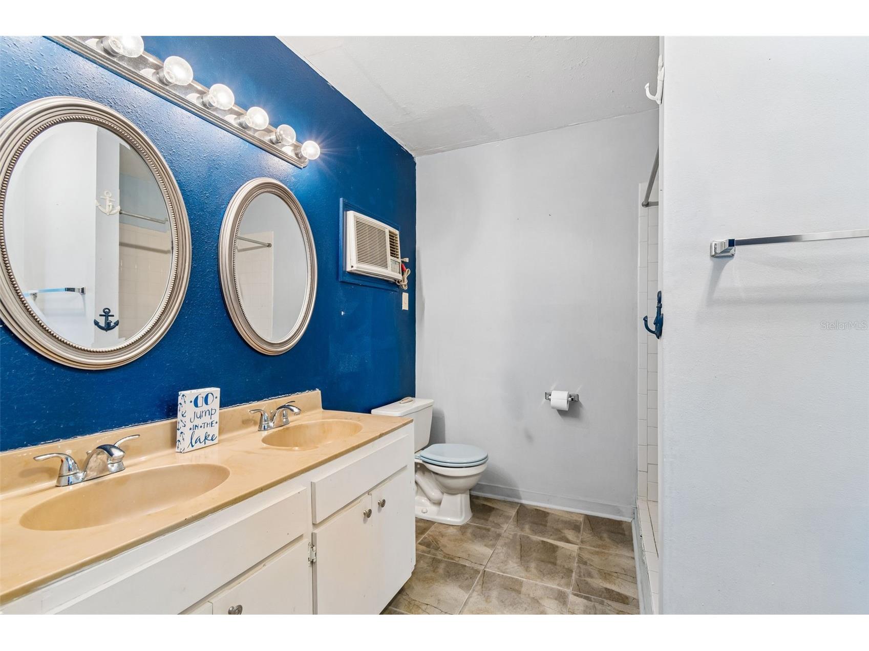 3141 N Canal Drive Palm Harbor FL 34684 TB8518778 image17