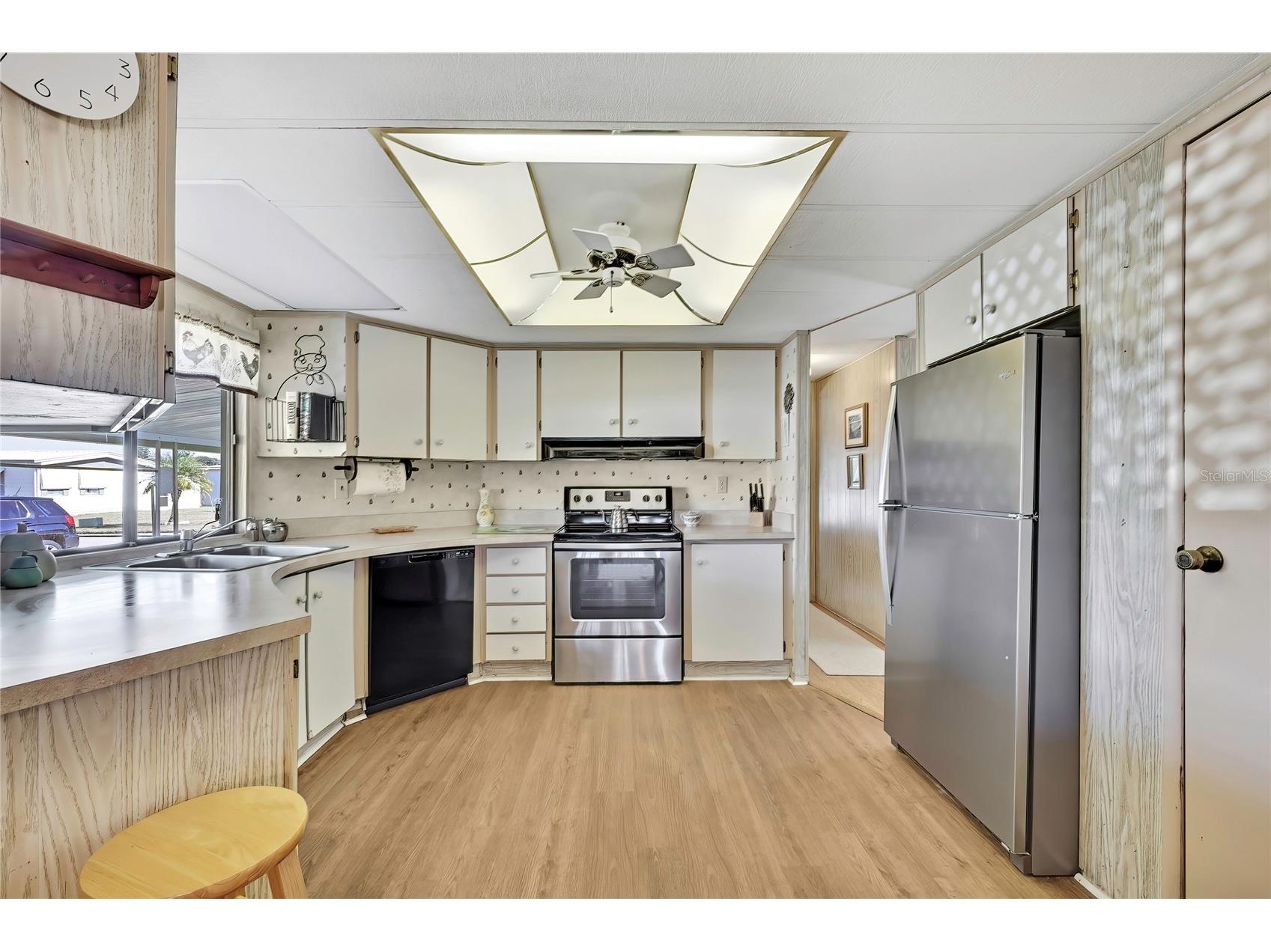 3141 Nantucket Drive Holiday FL 34690 TB8467321 image6