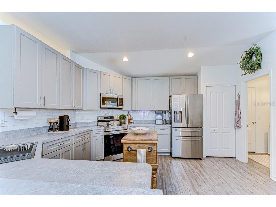 3142 Beckett Way Lakeland FL 33810 TB8450894 image19