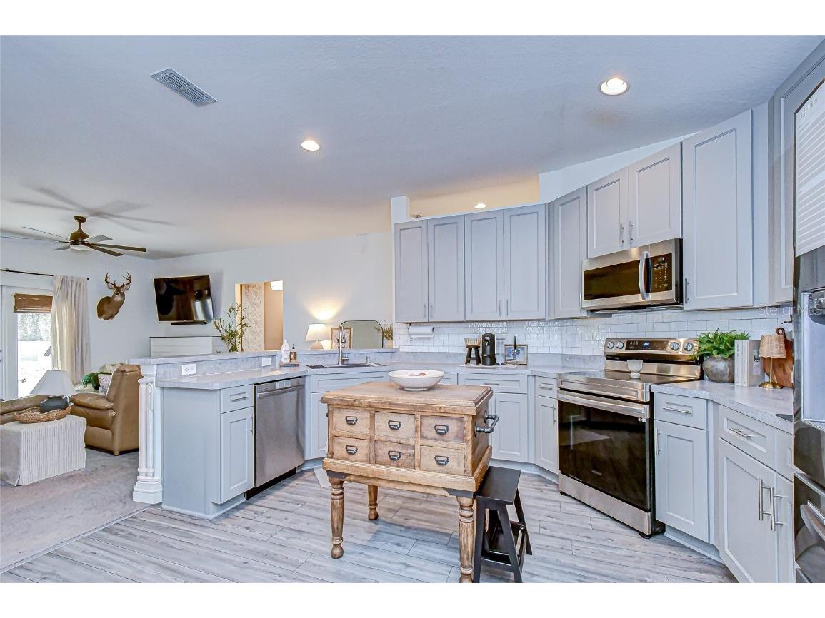 3142 Beckett Way Lakeland FL 33810 TB8450894 image21