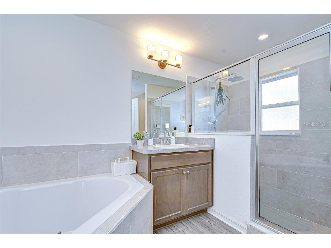 3142 Beckett Way Lakeland FL 33810 TB8450894 image44