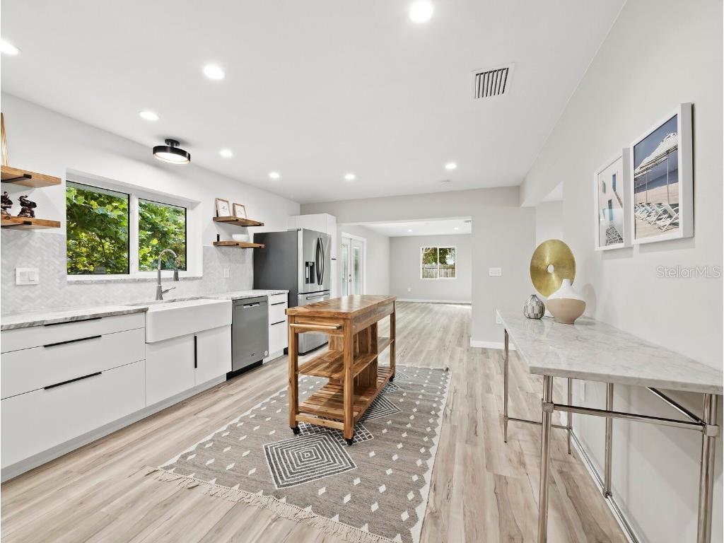 3142 Rose Street Sarasota FL 34239 A4670695 image14