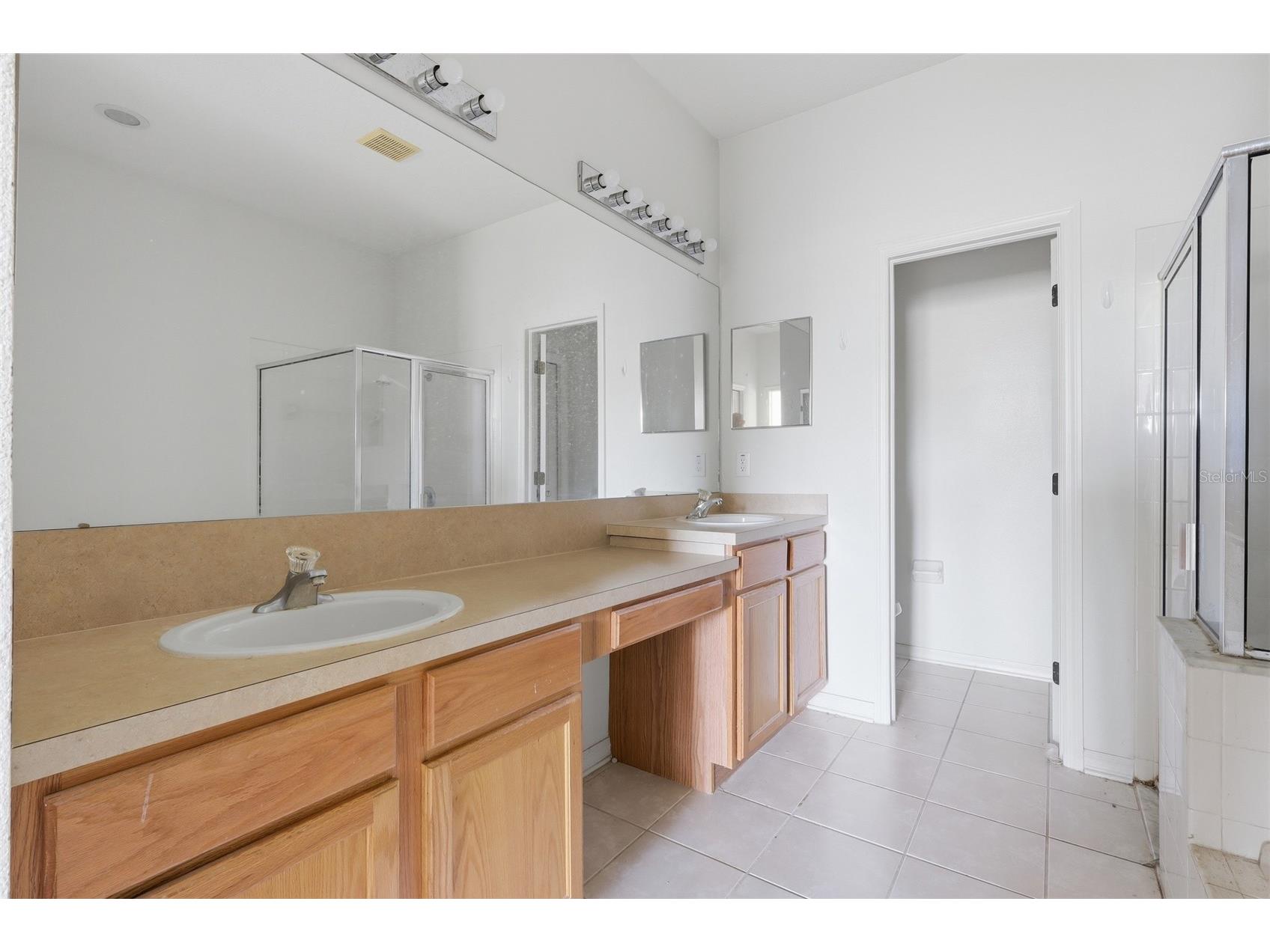 31421 Shaker Circle Wesley Chapel FL 33543 TB8528059 image15