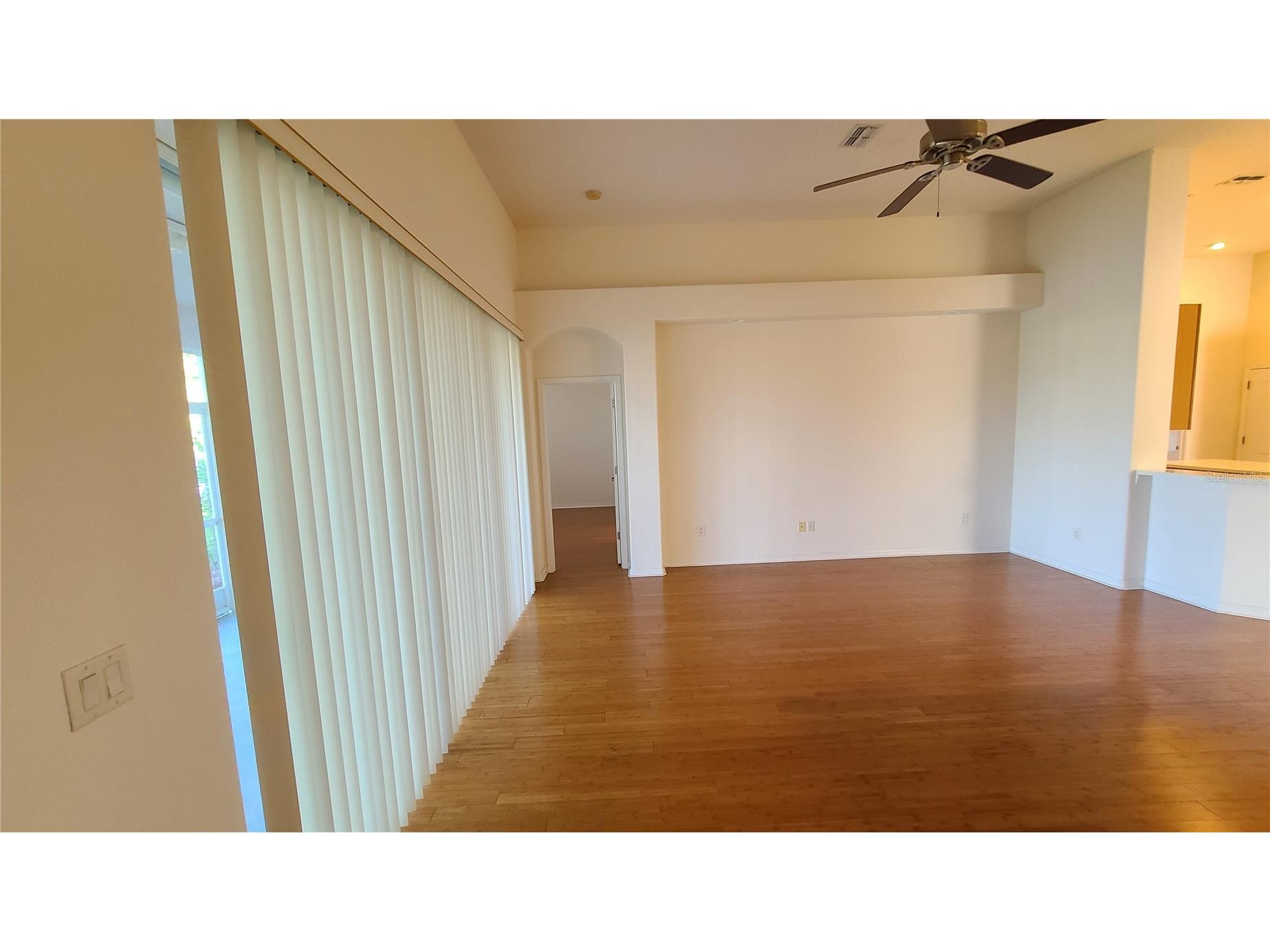 31422 Bridgegate Drive Wesley Chapel FL 33545 TB8505592 image3