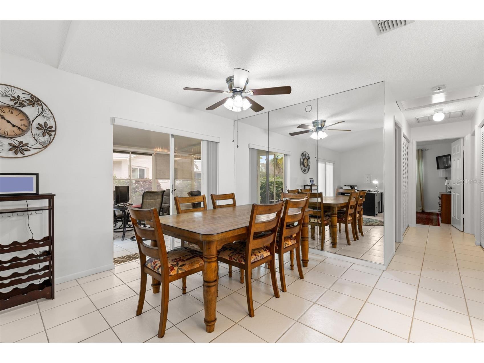 3143 37th Lane S #B Saint Petersburg FL 33711 TB8502337 image11
