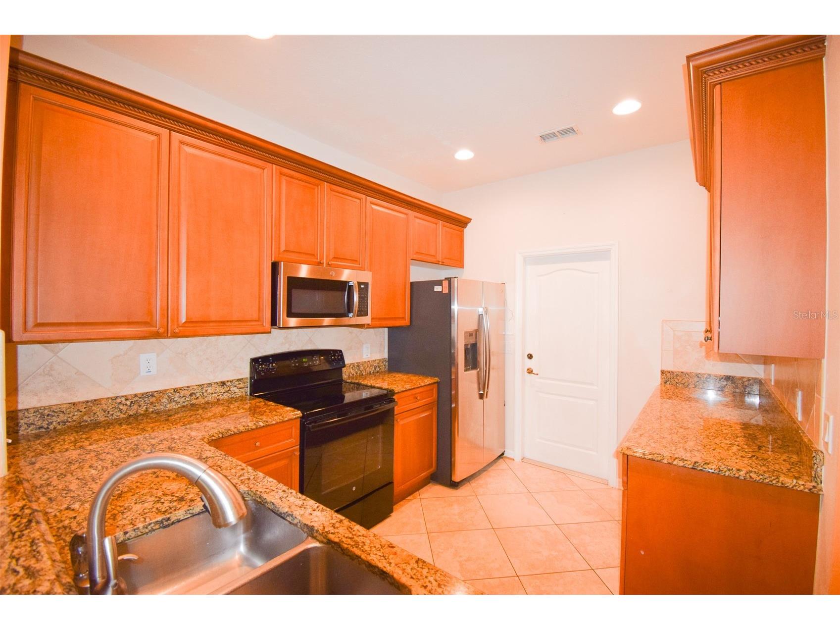 3143 Capri Isle Way Orlando FL 32835 O6423220 image3