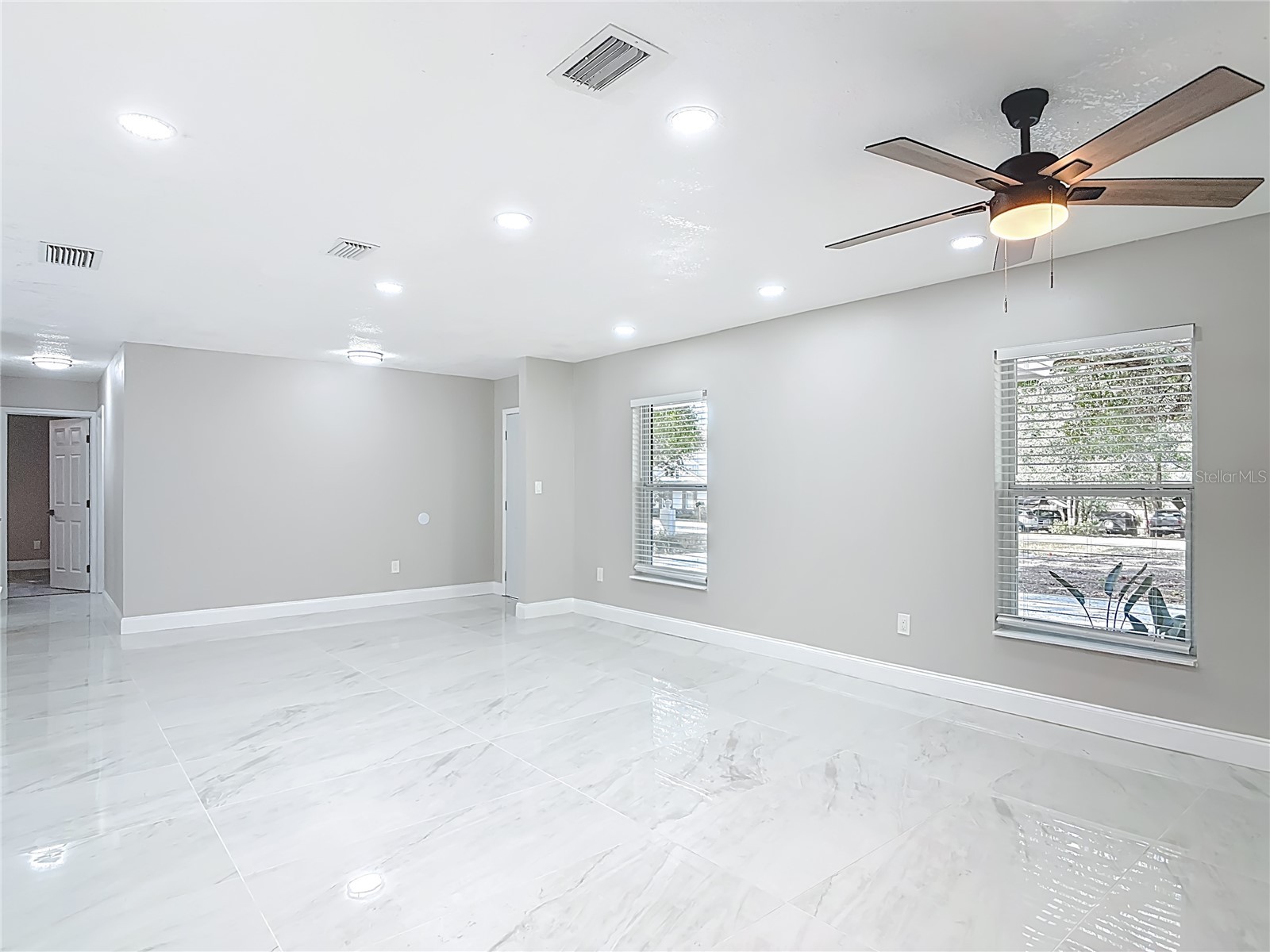 31440 Prestwick Avenue Sorrento FL 32776 TB8489402 image24