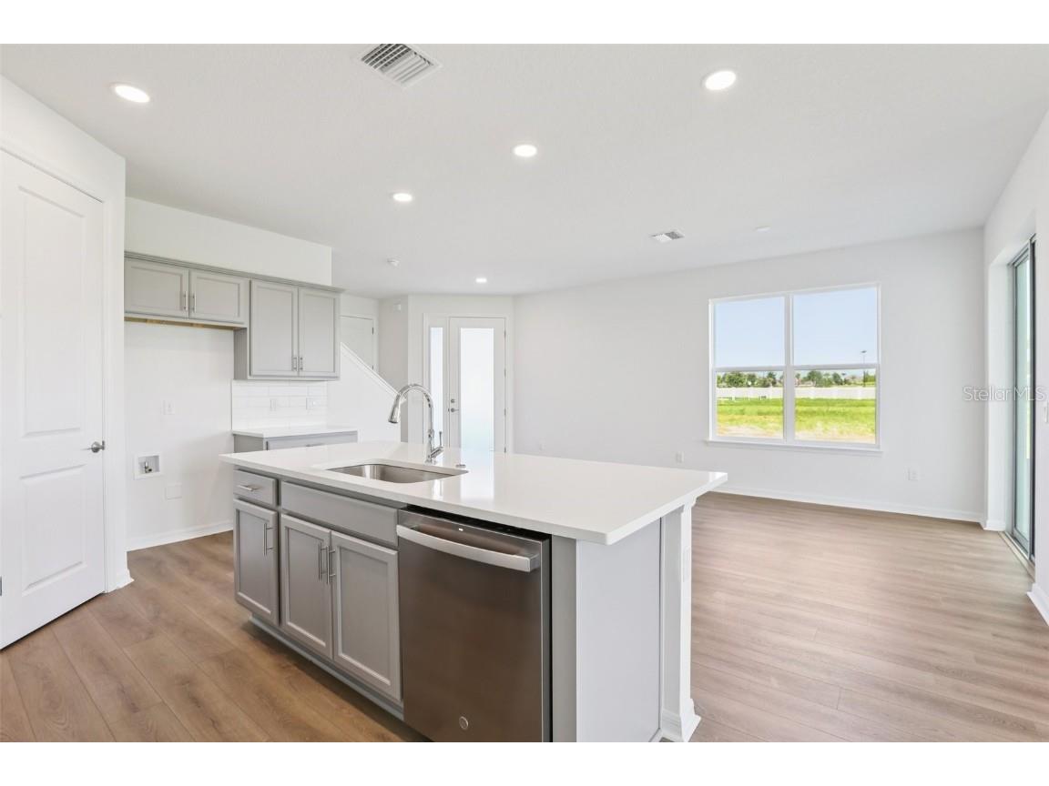 31445 Spanish Mission Road San Antonio FL 33576 TB8419280 image14