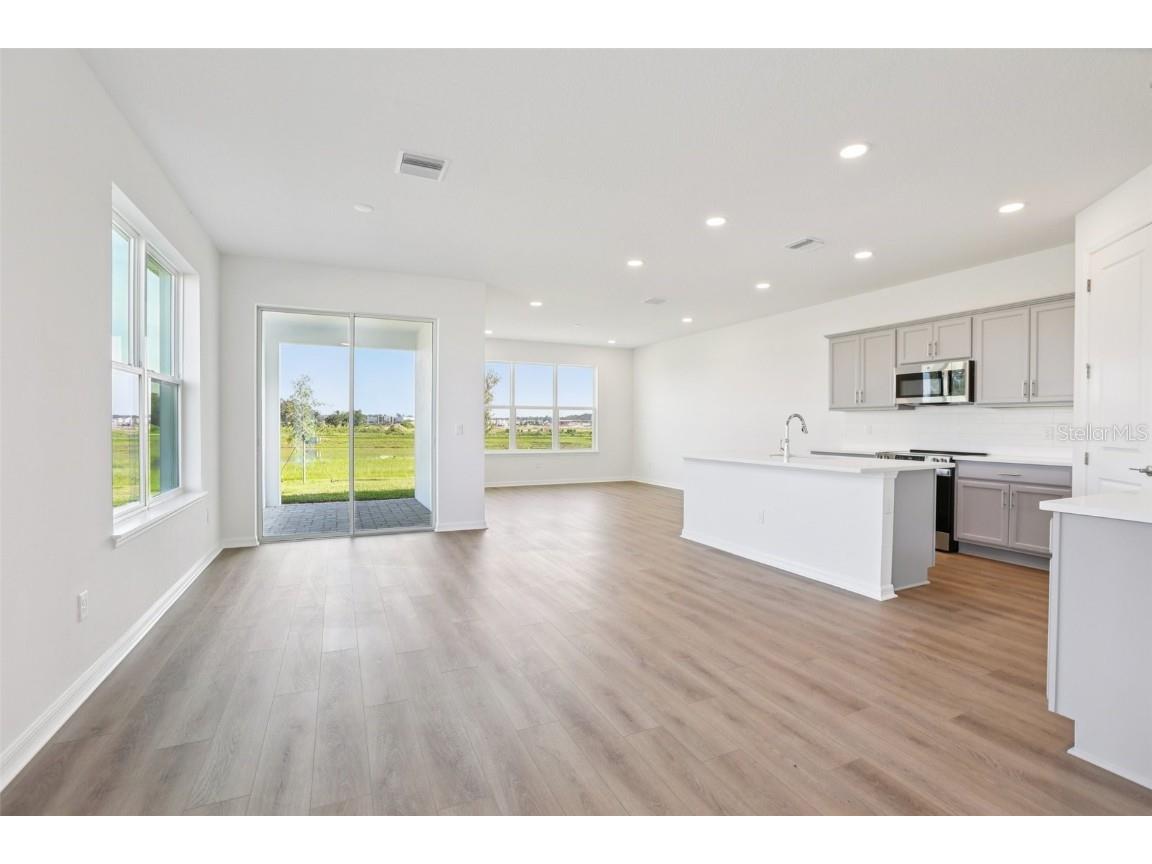 31445 Spanish Mission Road San Antonio FL 33576 TB8419280 image20