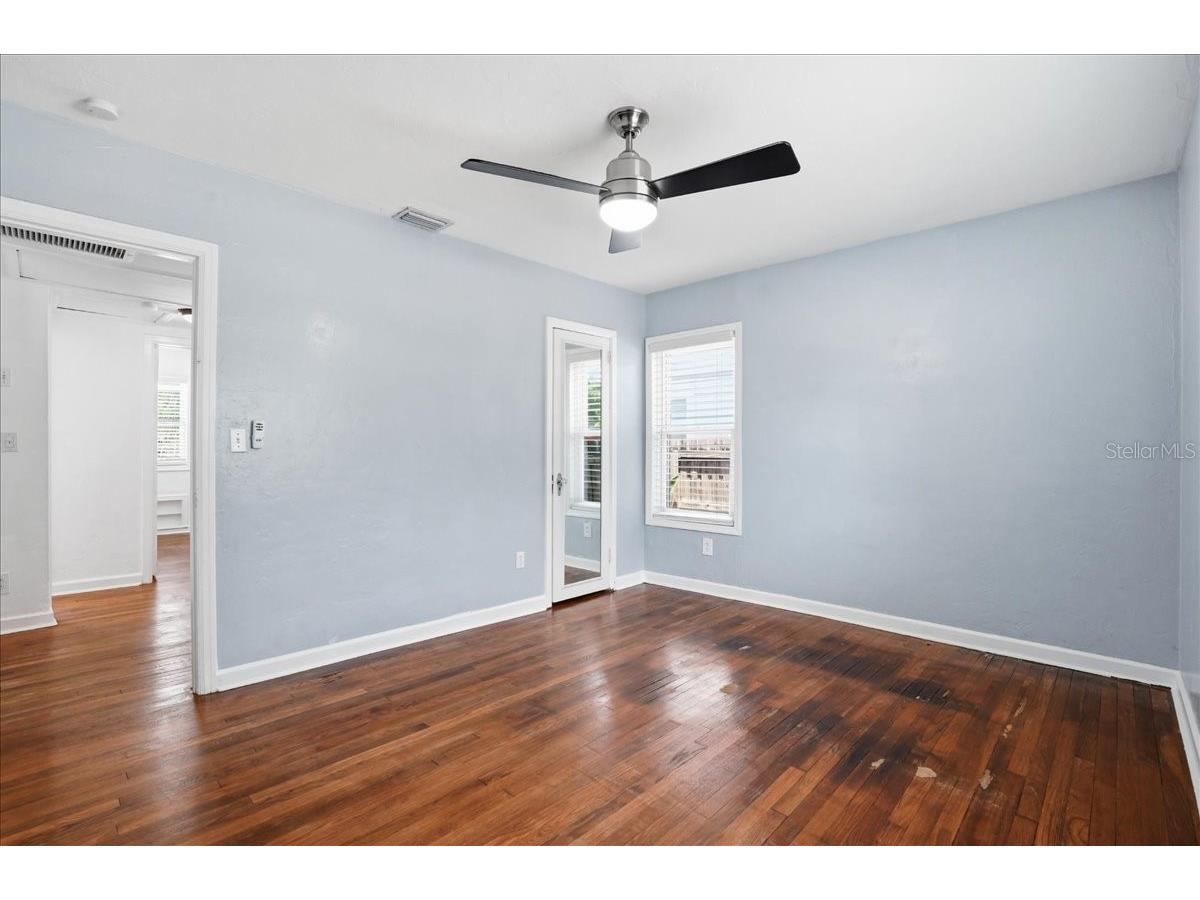 3145 8th Avenue N Saint Petersburg FL 33713 TB8505632 image10