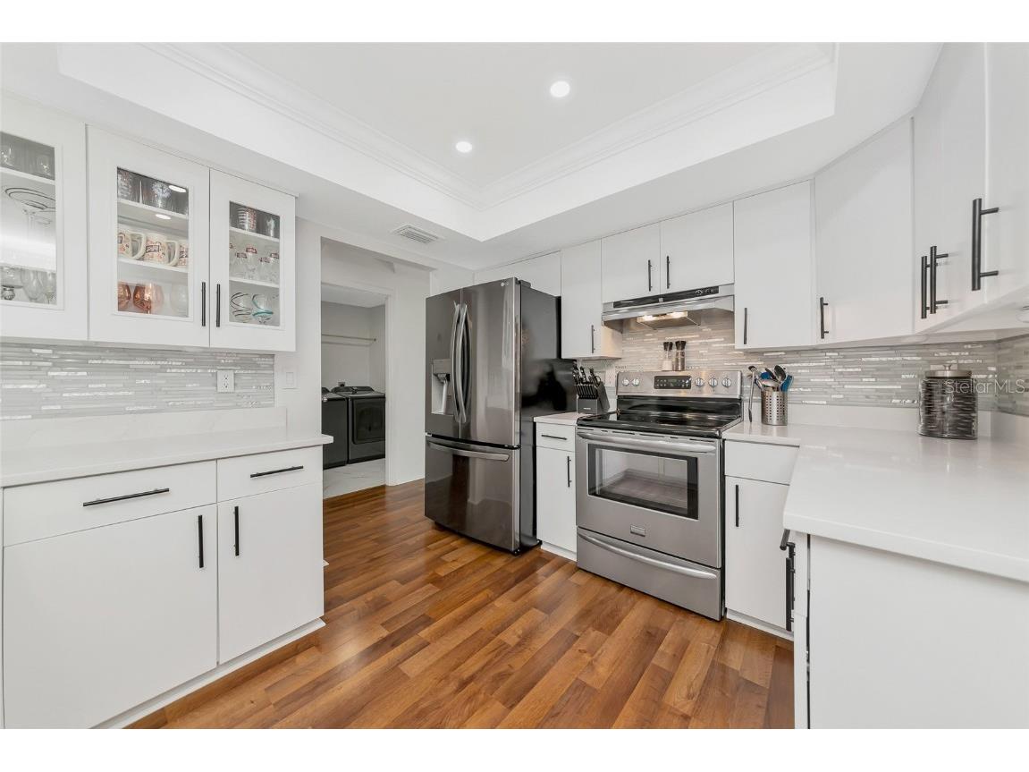 3145 Bougainvillea Street Sarasota FL 34239 A4671536 image11