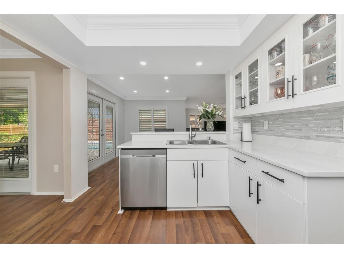 3145 Bougainvillea Street Sarasota FL 34239 A4671536 image13