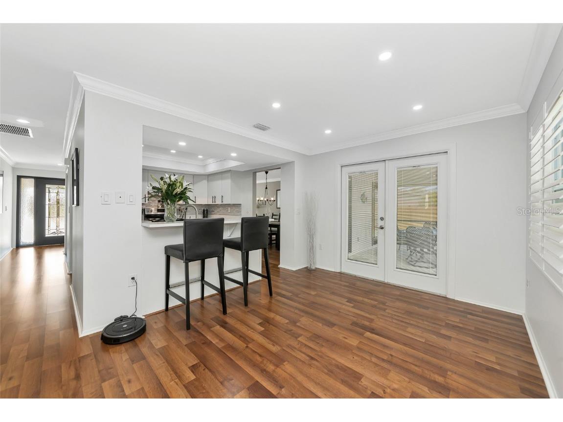 3145 Bougainvillea Street Sarasota FL 34239 A4671536 image18