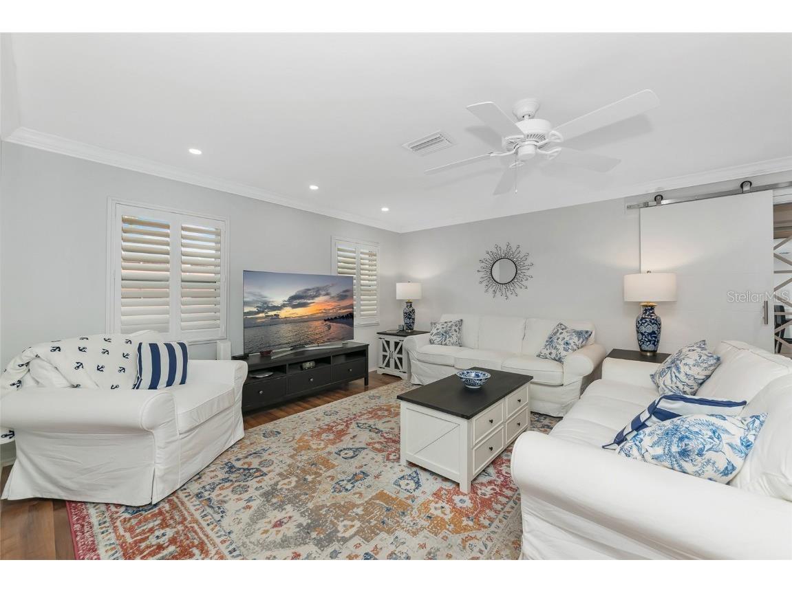 3145 Bougainvillea Street Sarasota FL 34239 A4671536 image20