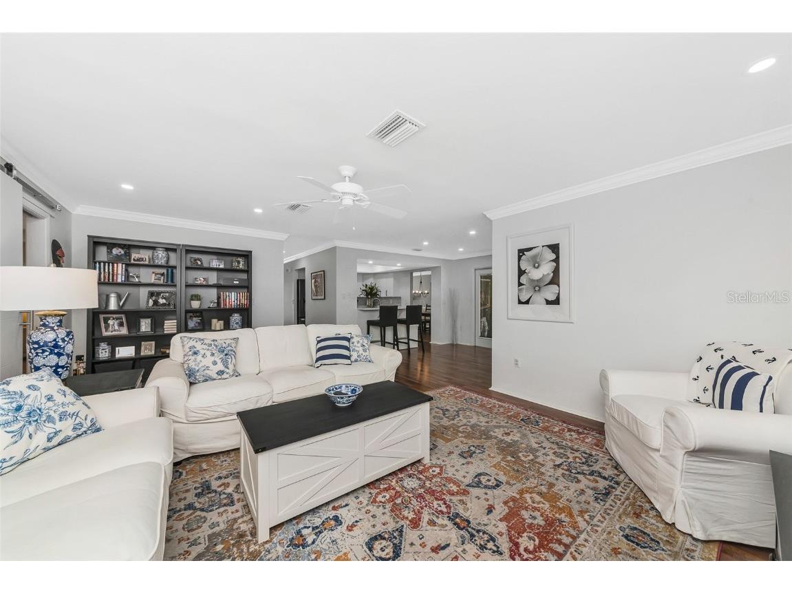 3145 Bougainvillea Street Sarasota FL 34239 A4671536 image21