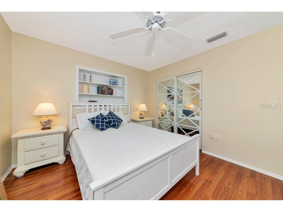 3145 Bougainvillea Street Sarasota FL 34239 A4671536 image32