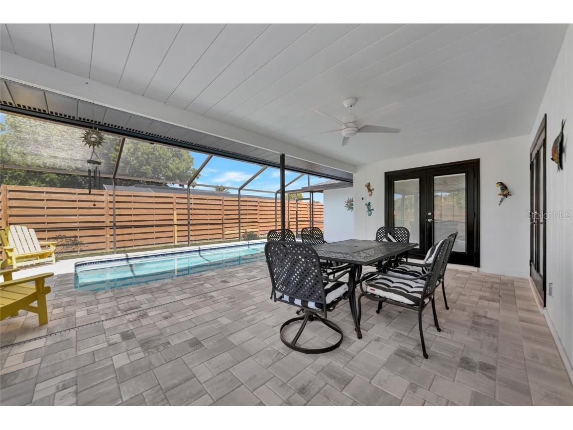 3145 Bougainvillea Street Sarasota FL 34239 A4671536 image41