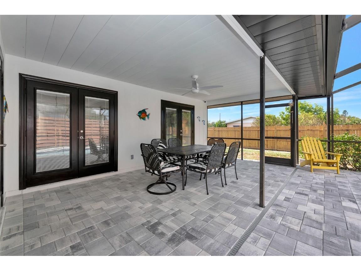 3145 Bougainvillea Street Sarasota FL 34239 A4671536 image45