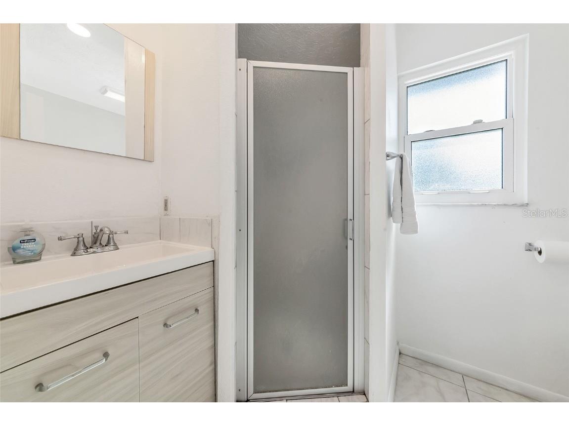 3145 Bougainvillea Street Sarasota FL 34239 A4671536 image50