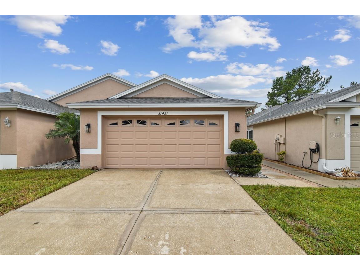 31451 Shaker Circle Wesley Chapel FL 33543 T3457810 image1