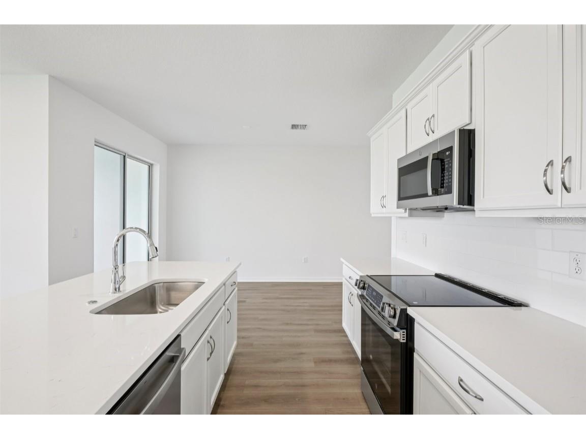 31451 Spanish Mission Road San Antonio FL 33576 TB8419307 image20