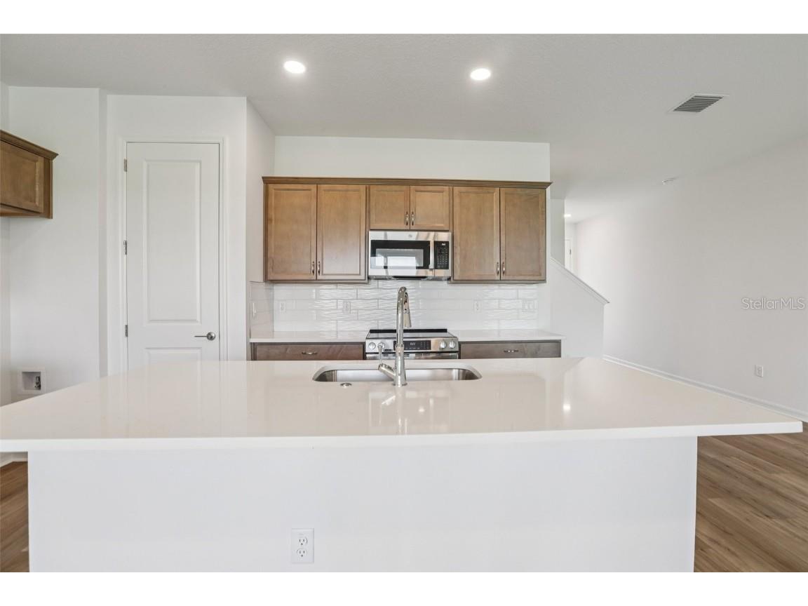 31455 Spanish Mission Road San Antonio FL 33576 TB8419365 image16